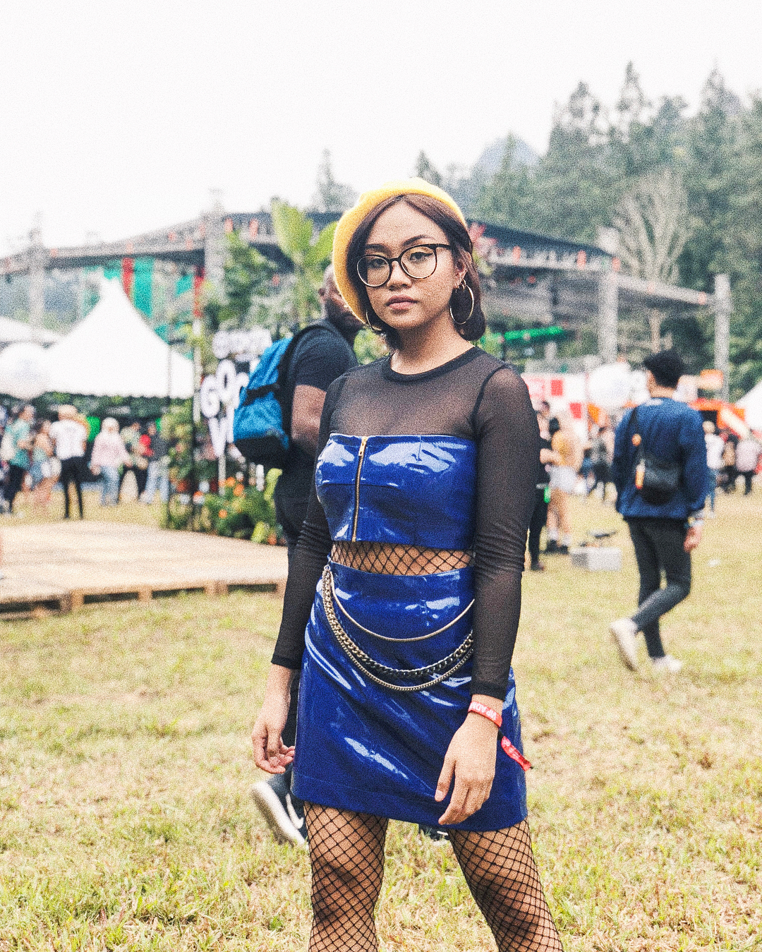 More fishnet looks.